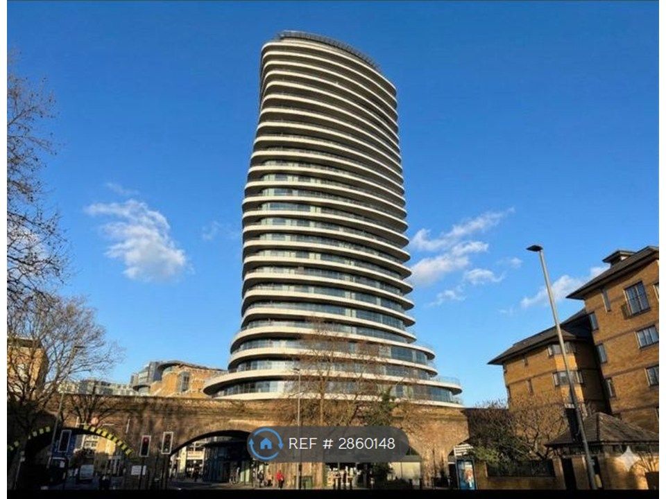 Property photo 1 of 20