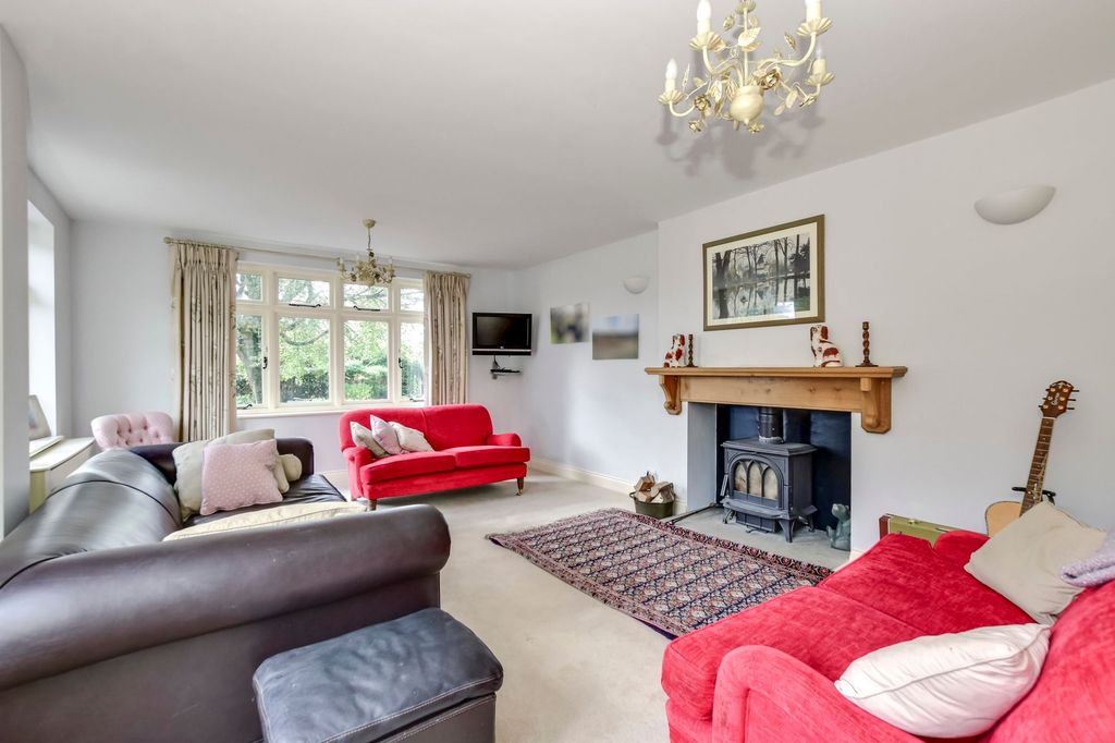 Property photo 3 of 62