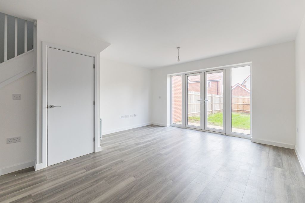 Property photo 1 of 13 Photo