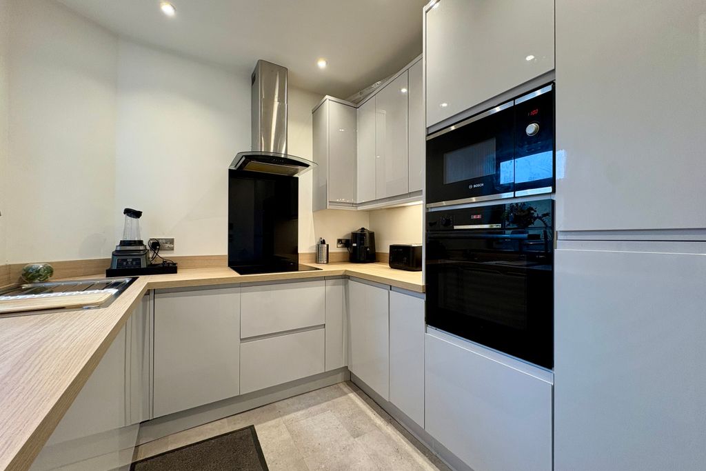 Property photo 2 of 17 Img_7599.Jpeg