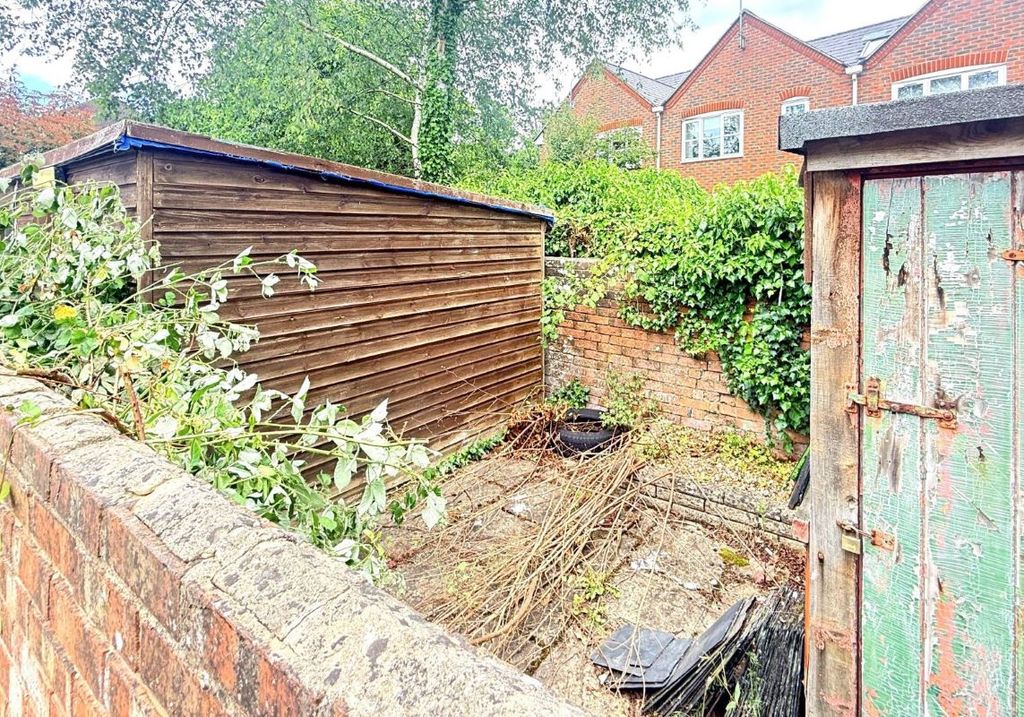 Property photo 3 of 3