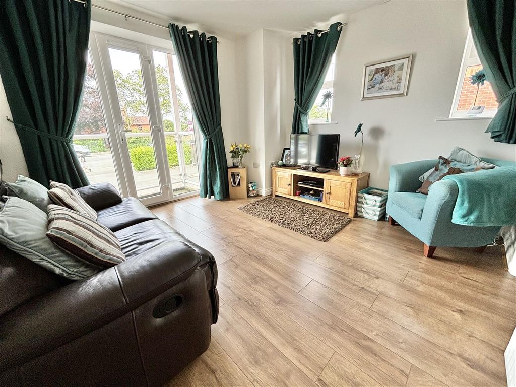 Property photo 2 of 8 Img_0082.Jpg