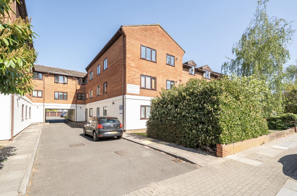 Property photo 1 of 20 1432208-16-69Ef44...