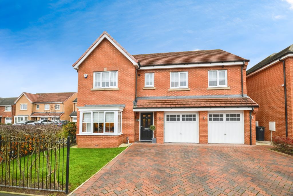 Property photo 1 of 29 Dsc_4812