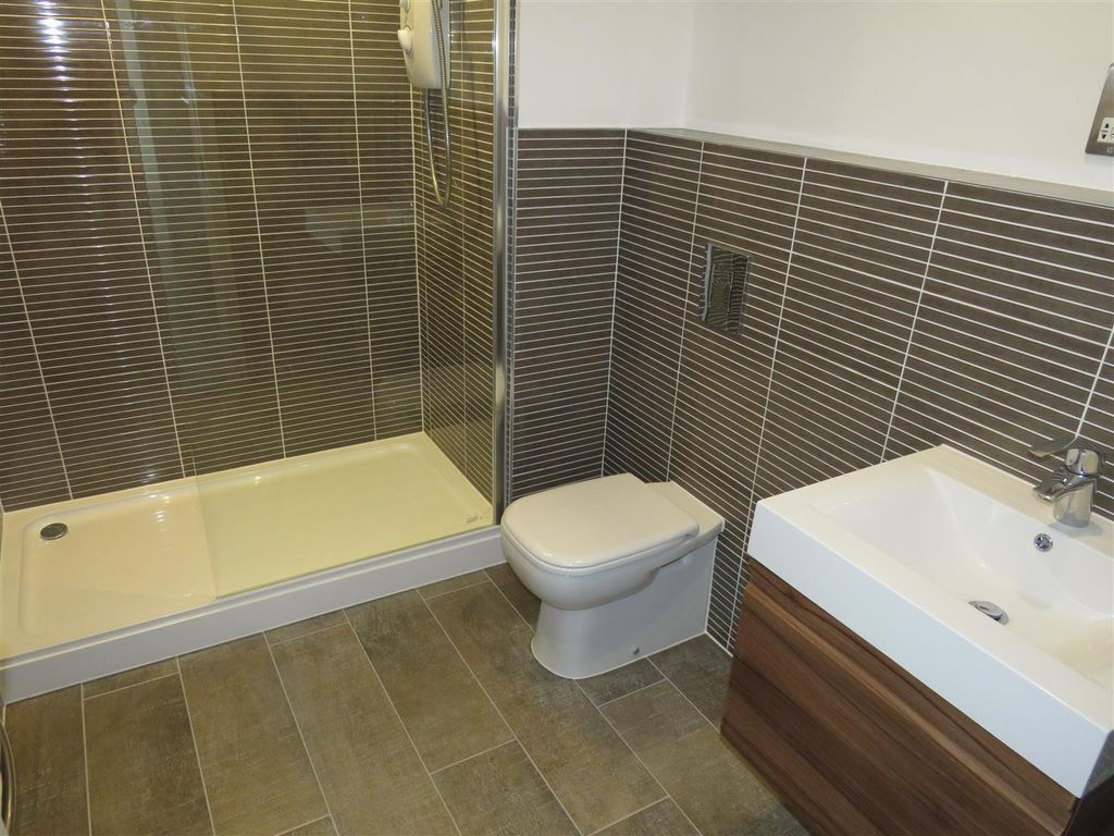 Property photo 3 of 9 Image