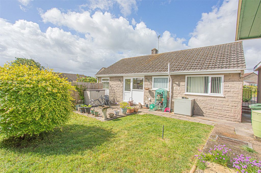 Property photo 1 of 17 Picture No. 08