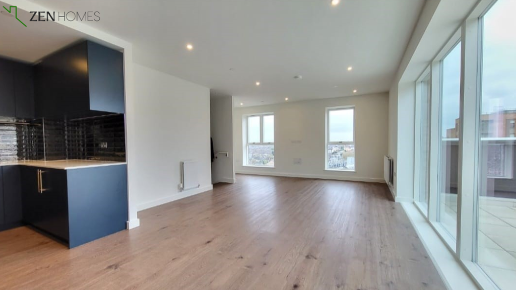 Property photo 2 of 13