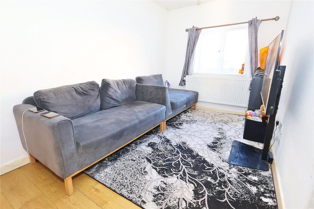 Property photo 2 of 7 Picture No. 03