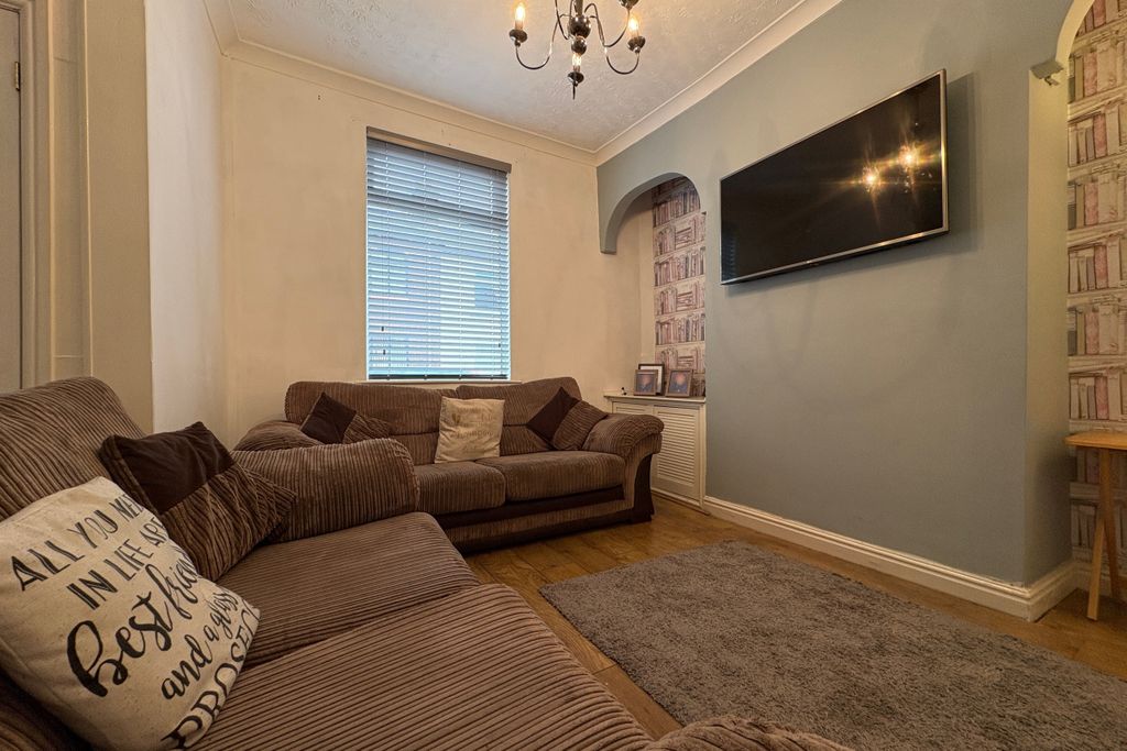 Property photo 3 of 16 Img_5482.Jpg