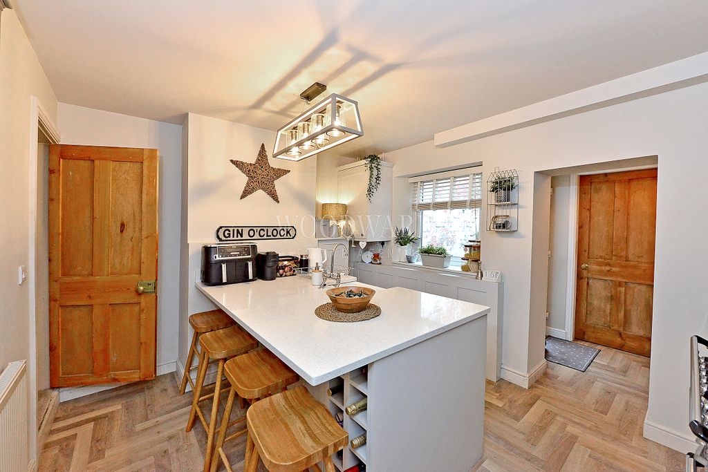 Property photo 3 of 19 Cnl_3113