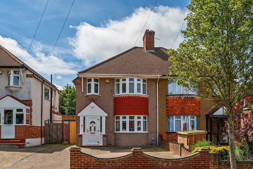 Property photo 1 of 15 External