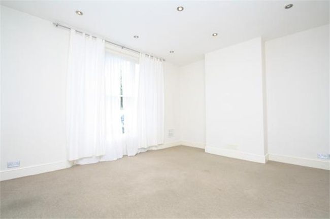 Property photo 2 of 4