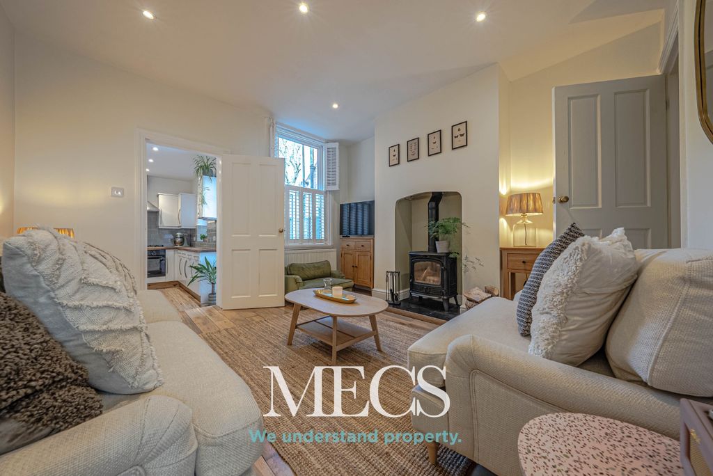 Property photo 3 of 14 4569514