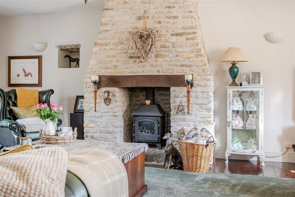 Property photo 3 of 20 1500782-12-6A7116333B9Cb.Jpg