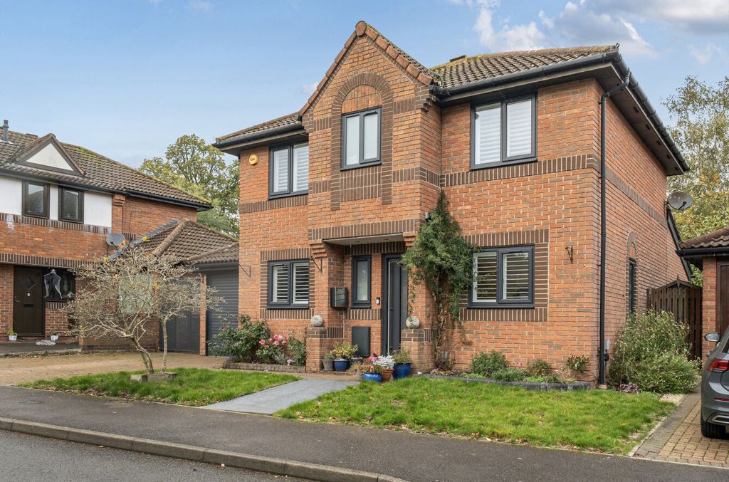 Property photo 1 of 22 1374563-23-6904Df...