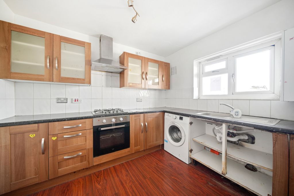 Property photo 2 of 10 Picture No. 02