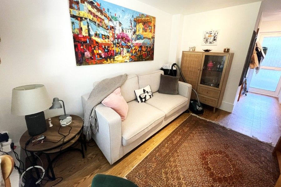 Property photo 3 of 7