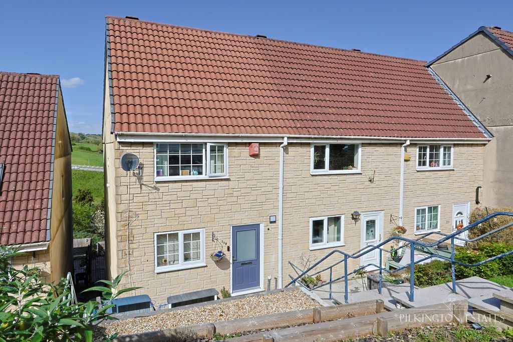 Property photo 1 of 15 5065121