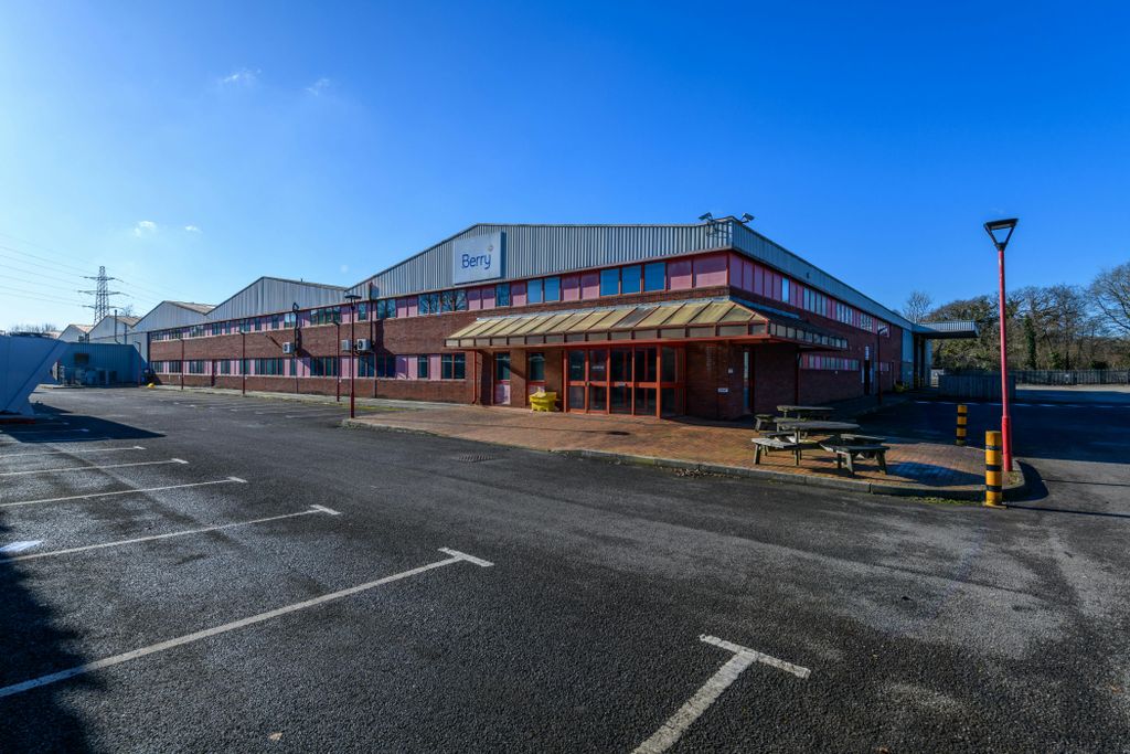 Property photo 1 of 9 Ground 1 .Jpg