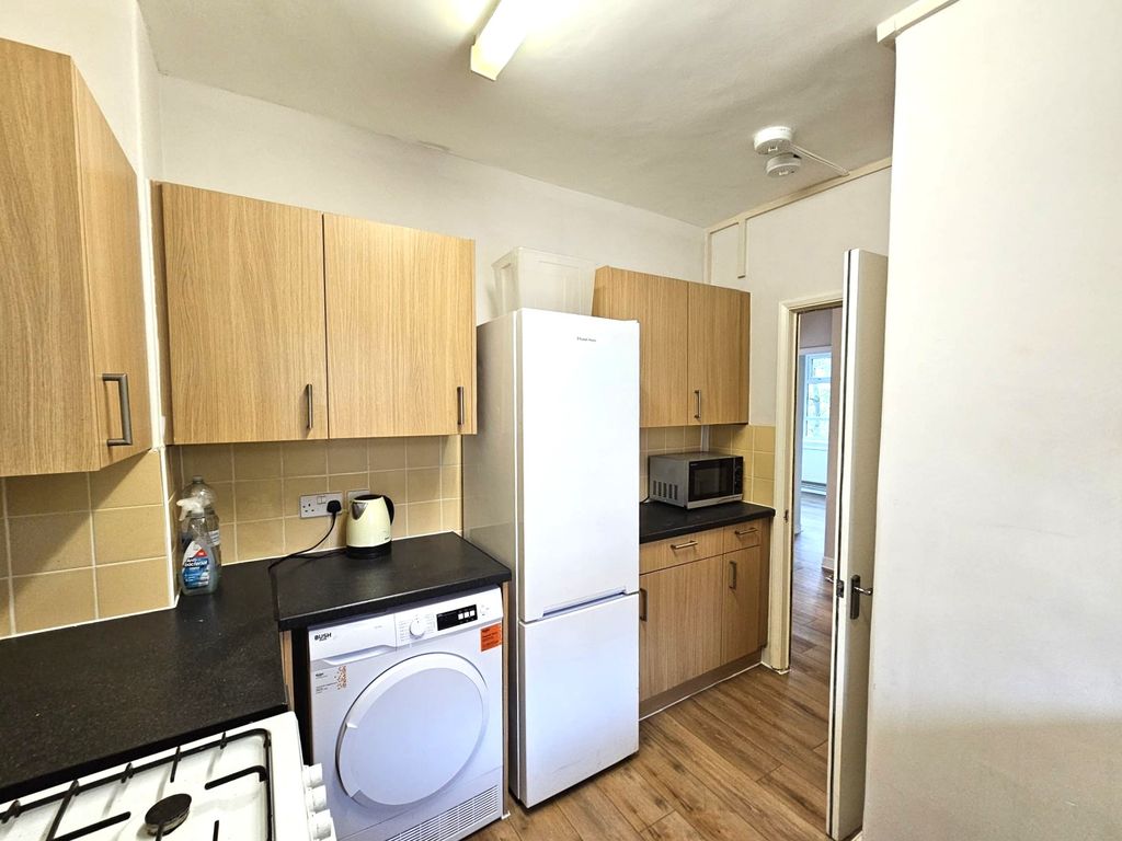 Property photo 3 of 13 3