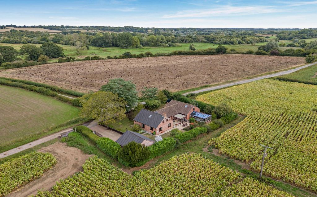 Property photo 1 of 19 Patholme
