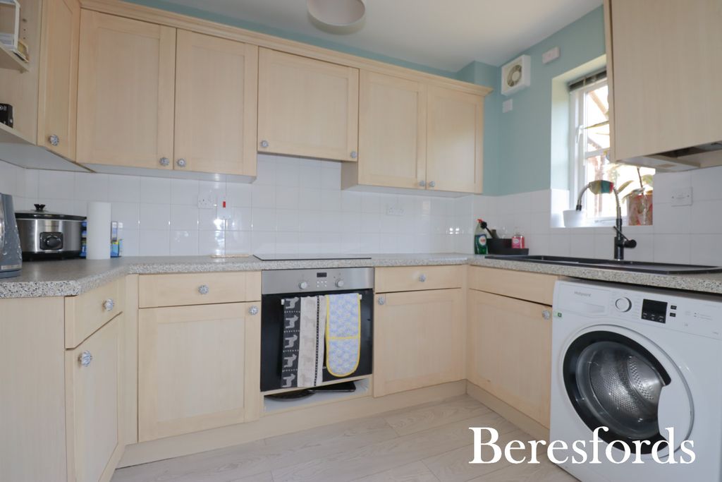 Property photo 3 of 19 Picture No. 02