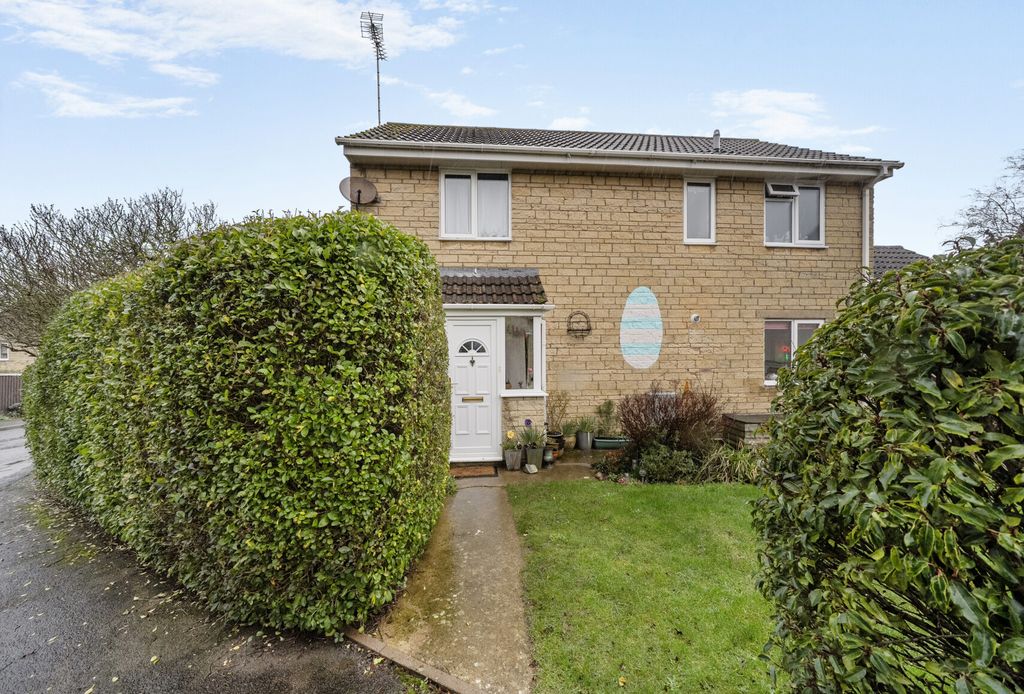 Property photo 1 of 25 1409584-18-698B4A...