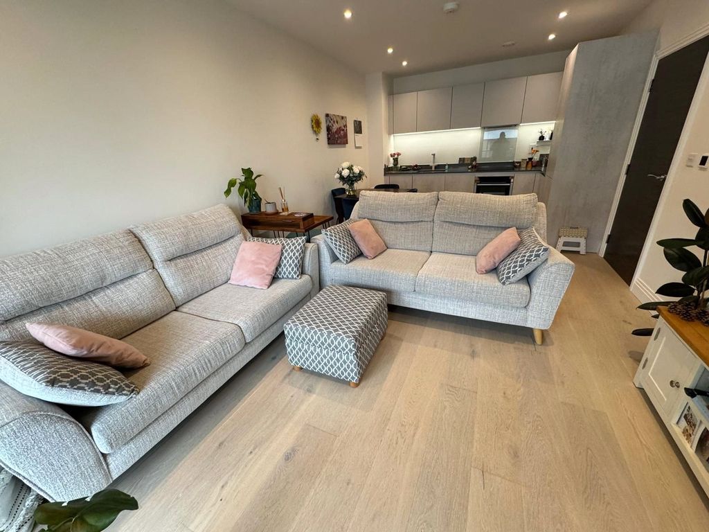 Property photo 3 of 15 Picture No. 20