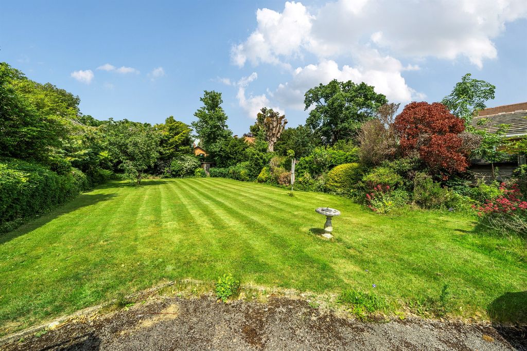 Property photo 2 of 15