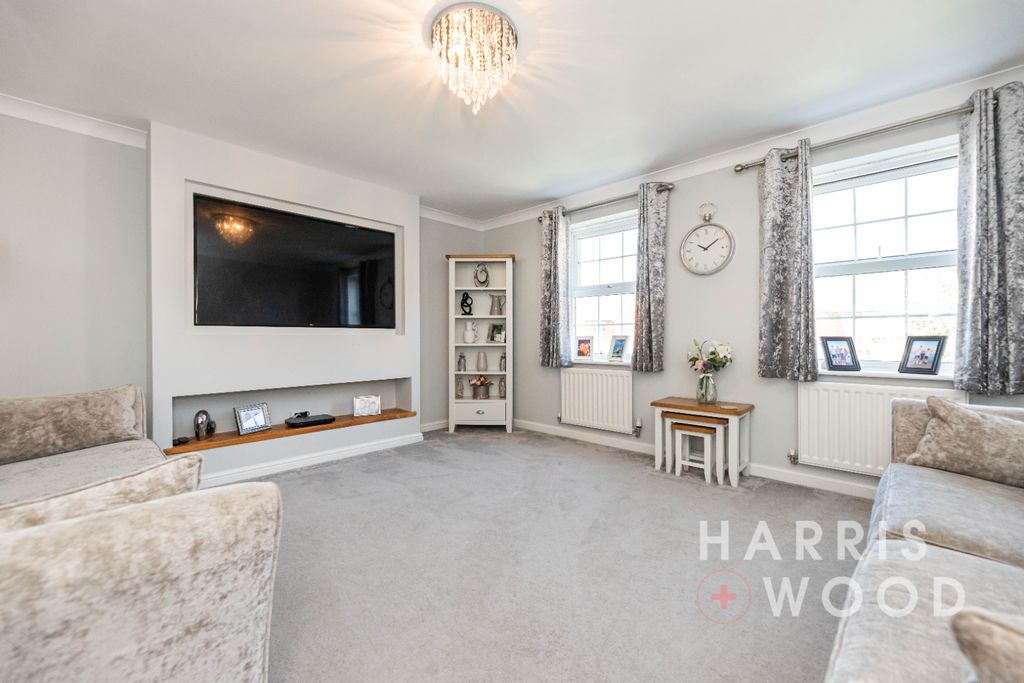 Property photo 2 of 21 4134344