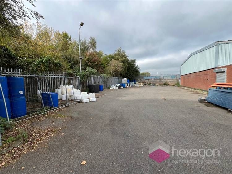 Property photo 3 of 5