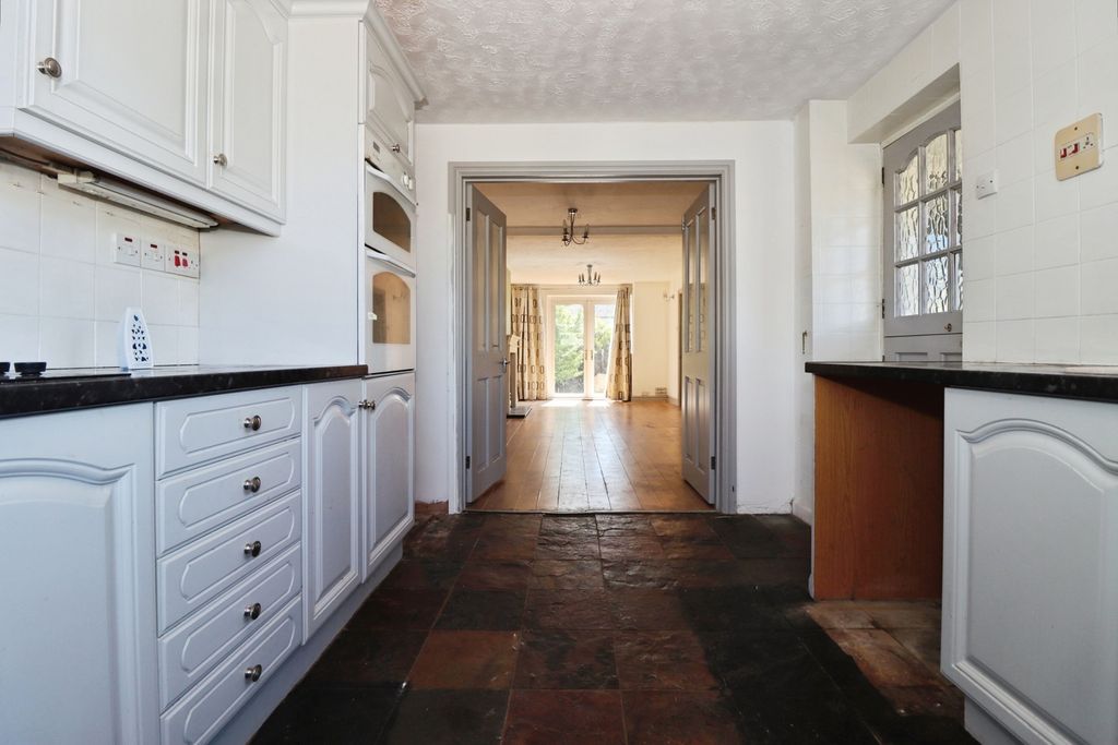 Property photo 2 of 20 Pbox-Img.Jpg