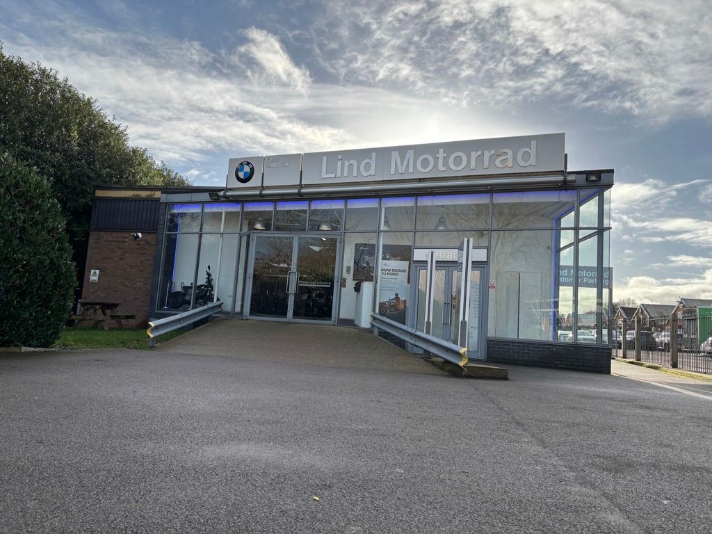 Property photo 1 of 7 Photo 3