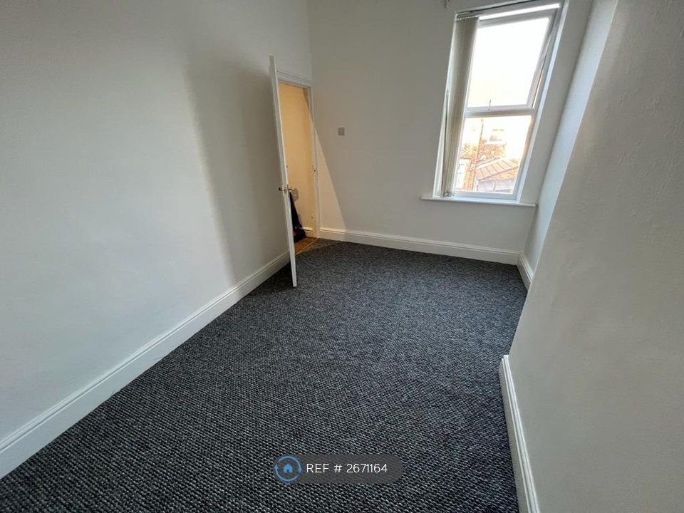 Property photo 3 of 10 2nd Bedroom