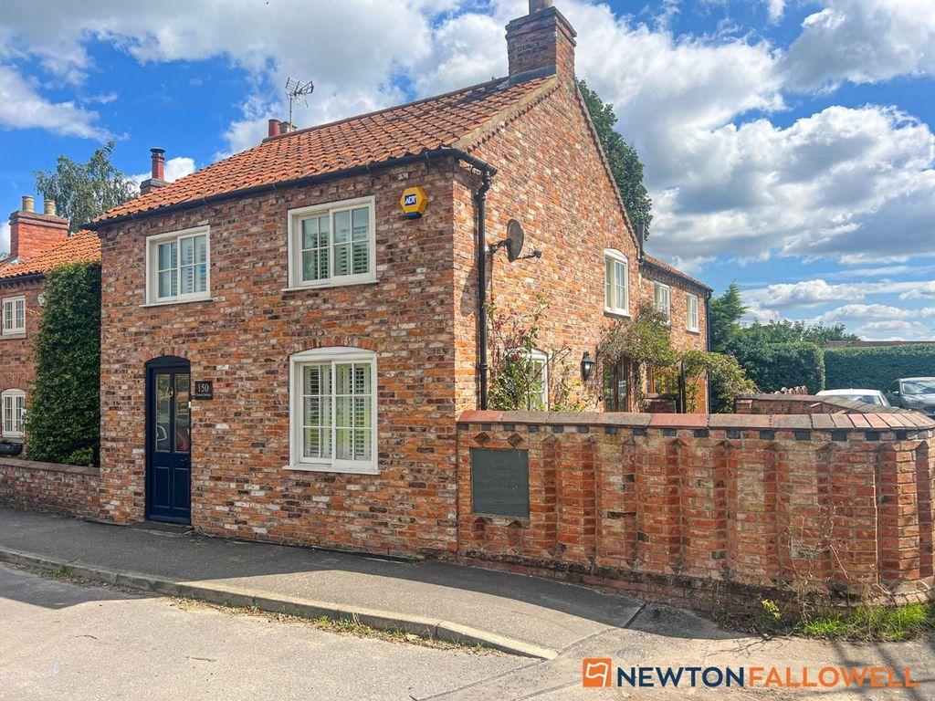 Property photo 1 of 21