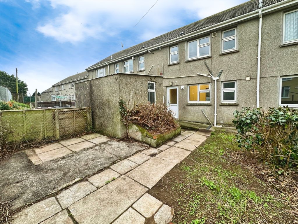 Property photo 3 of 21