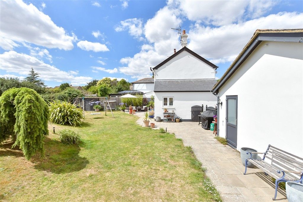 Property photo 2 of 18 Rear Garden