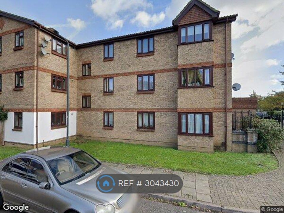 Property photo 1 of 8