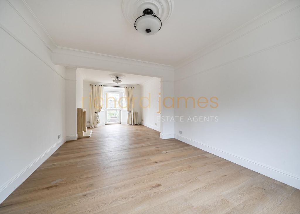 Property photo 3 of 15 B24530cc-0c9A-476E-A963-45d317985d57.Jpg