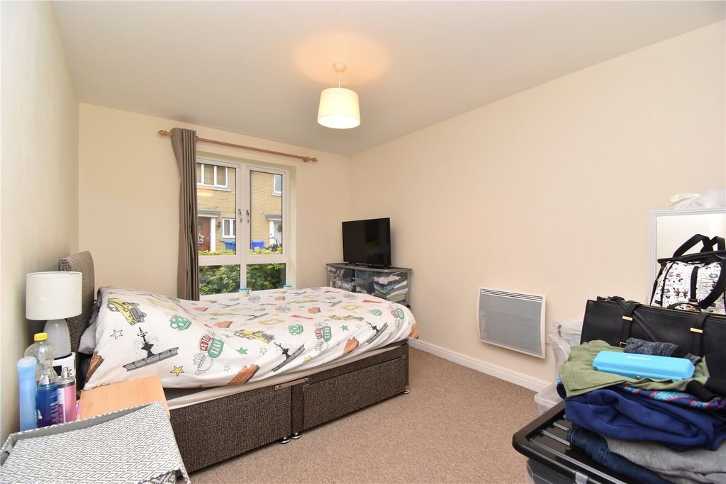 Property photo 3 of 7 Picture No. 01