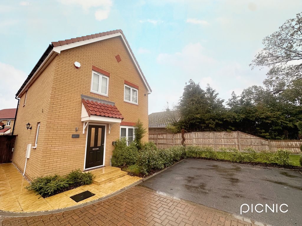 Property photo 1 of 12 View