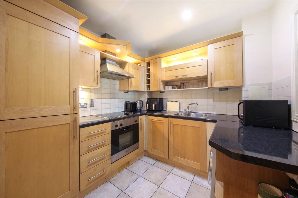 Property photo 3 of 9 Picture No. 05