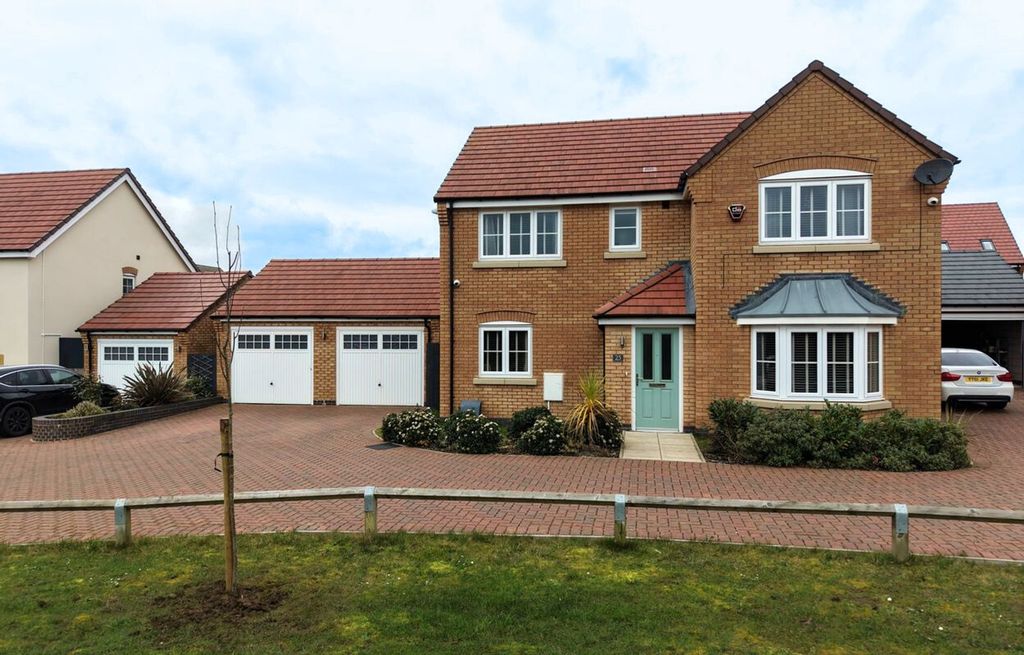 Property photo 1 of 25