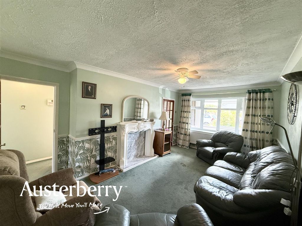 Property photo 2 of 15 Img_5983.Jpg
