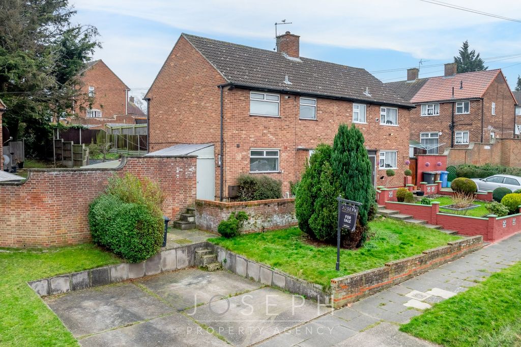 Property photo 1 of 15