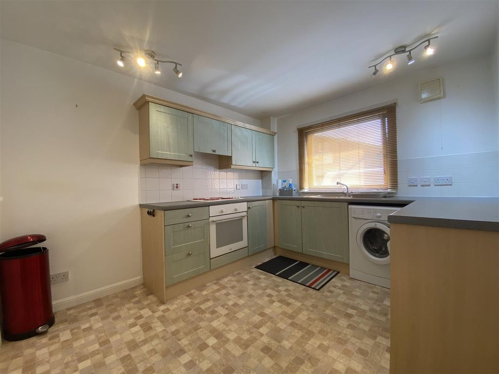 Property photo 2 of 12 2.Jpg