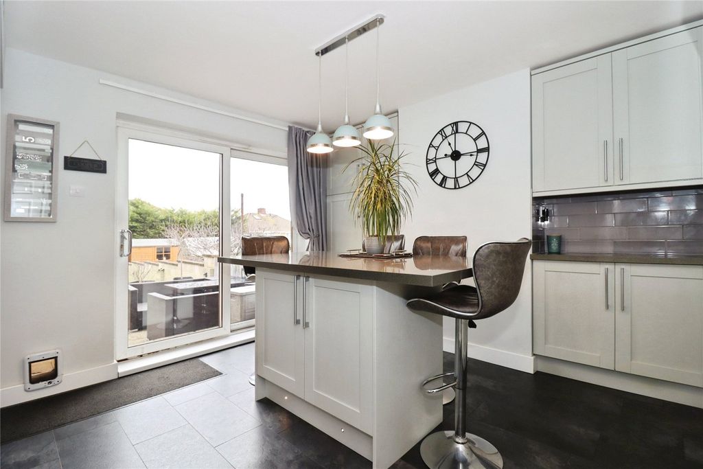 Property photo 2 of 24 Picture No. 07