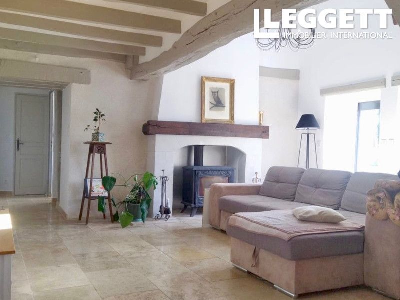 Property photo 3 of 10