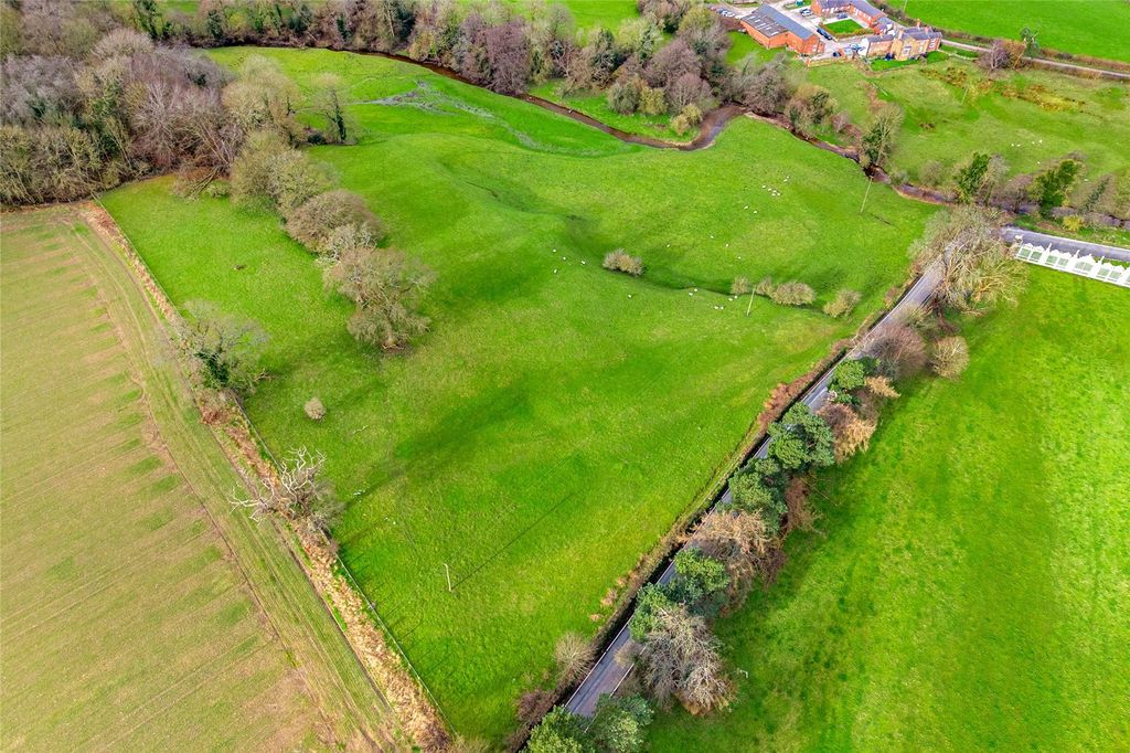 Property photo 2 of 9 Lot 2