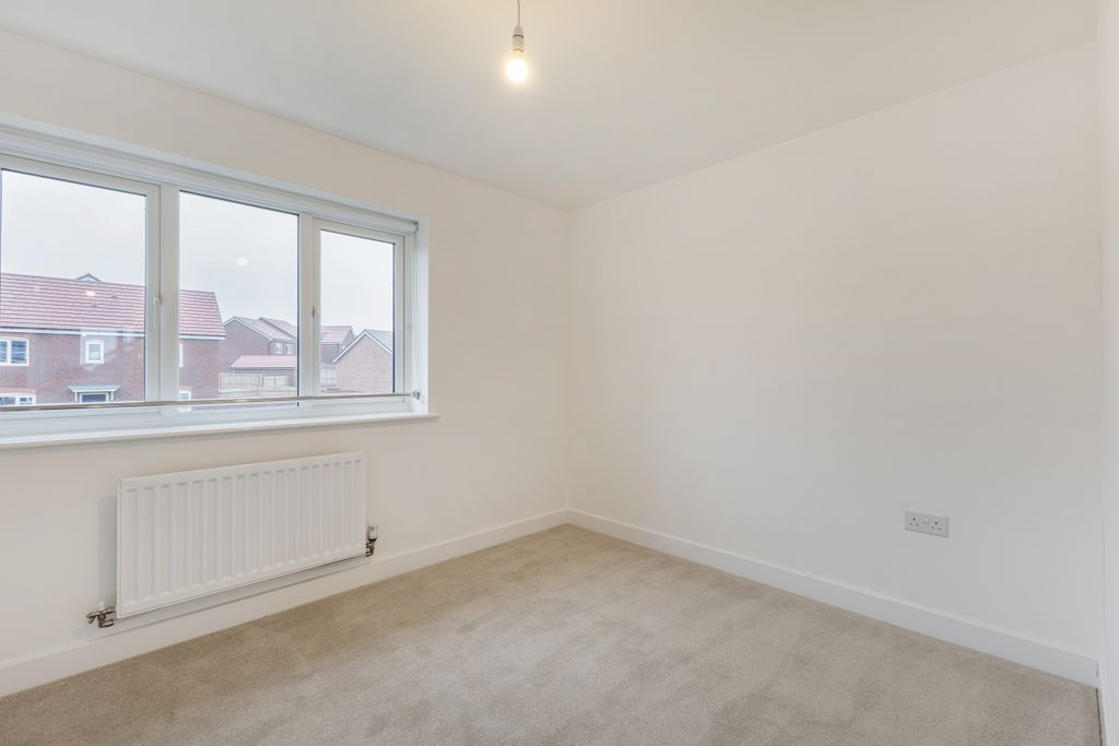 Property photo 3 of 6 Photo